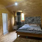 Πανσιόν Rosi Peak *