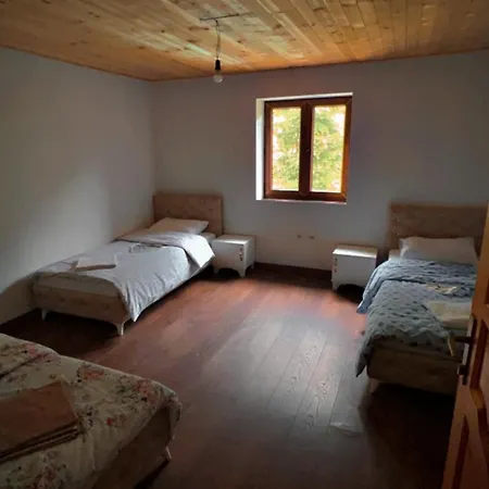 Rosi Peak Βαλμπόνα