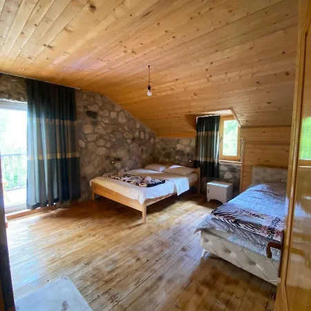 Rosi Peak * Βαλμπόνα