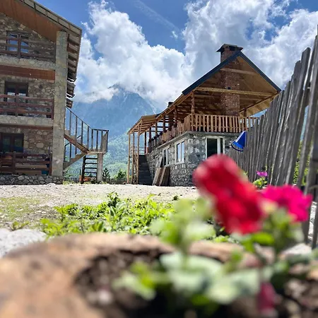 Rosi Peak Βαλμπόνα