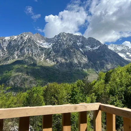 Guest house Rosi Peak Valbone