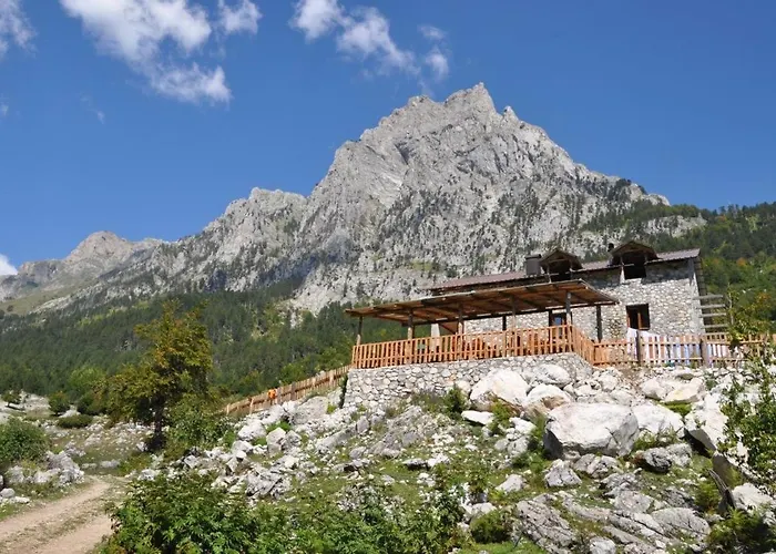 Rosi Peak 瓦勒博内