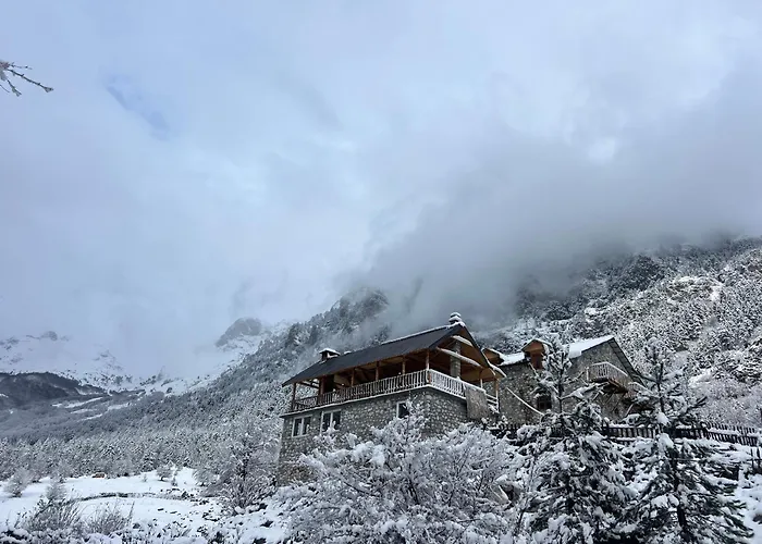 Rosi Peak 招待所 瓦勒博内